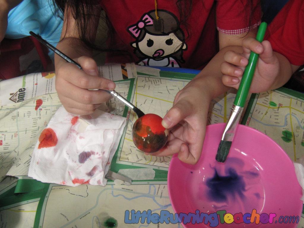 Painting Eggs with Food Coloring for Easter « Little Running Teacher