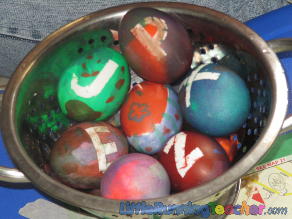 Painting Eggs with Food Coloring for Easter « Little Running Teacher
